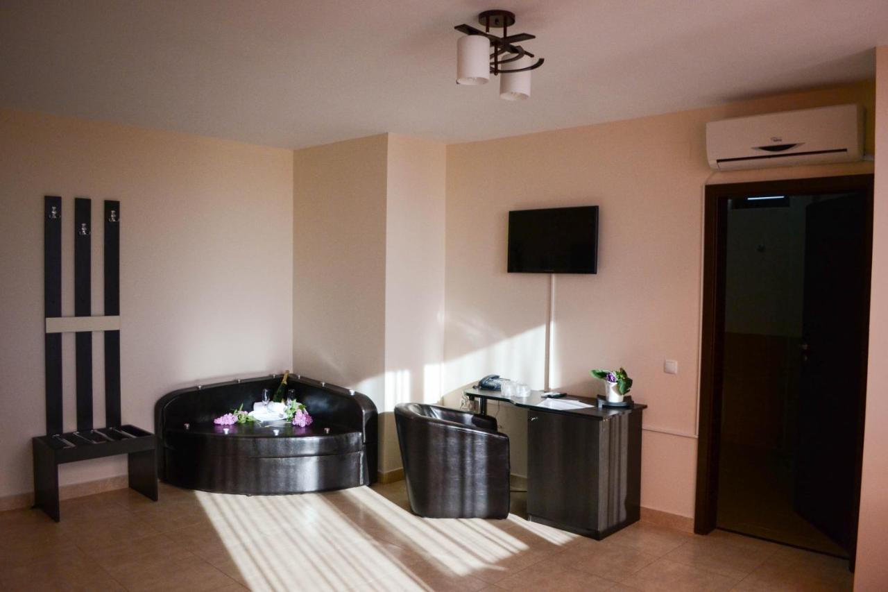 Complex Fortuna Hotel Eforie Sud  Bilik gambar